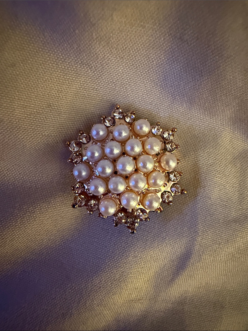Classic Pearl Cluster Brooch with Crystal Accents - Gold Tone